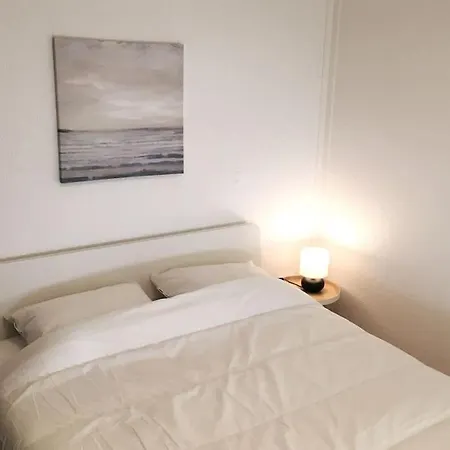 Nwd114 Aangenaam Vakantiehuisje In Voor 6 Personen * Nieuwpoort